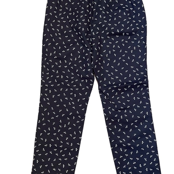 Charter Club classic fit, black pants with dragon flies, ankle length, size 8 - Picture 5 of 9